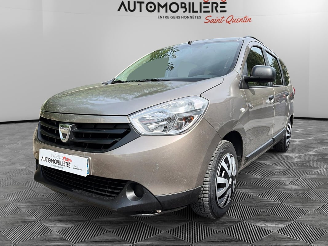 Dacia Lodgy 1.2 TCE 115 LAUREATE 7PL — 1