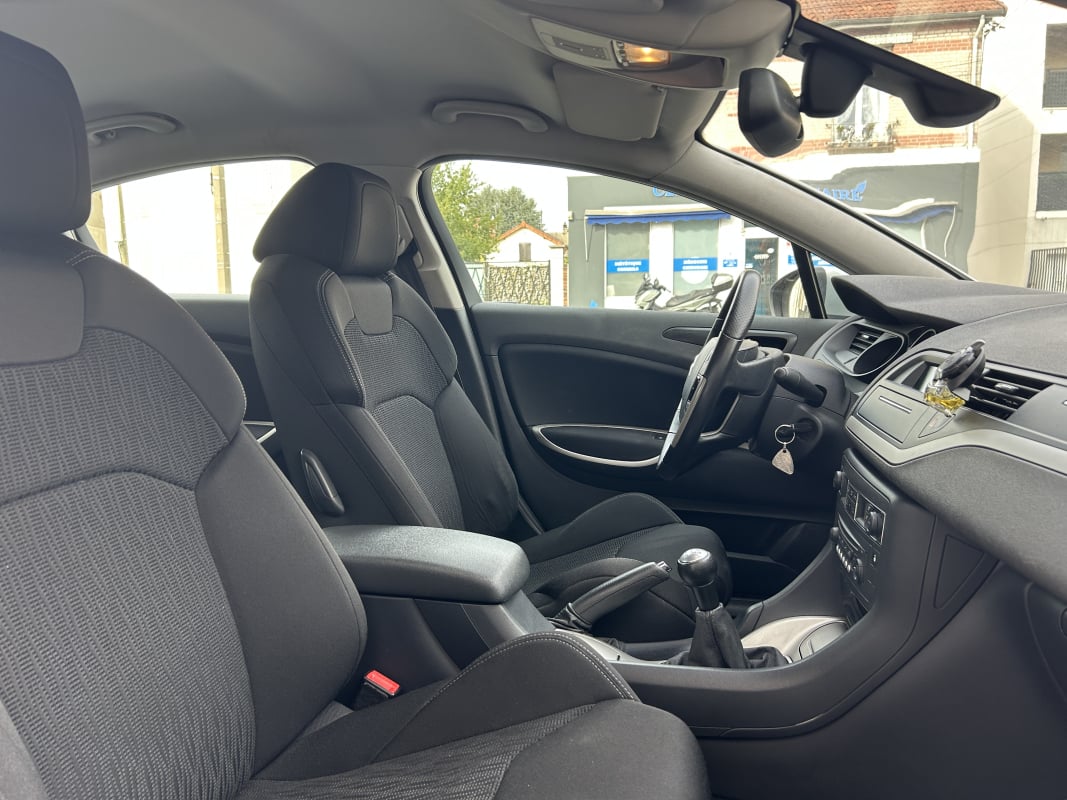 Citroen C5 1.6 HDI 115 ATTRACTION BVM — 15