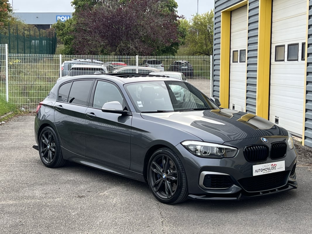 BMW Série 1 LCI M140i xDrive 3.0 340 CV Toit Ouvrant Caméra CarPlay Sièges elc à mémoire — 1