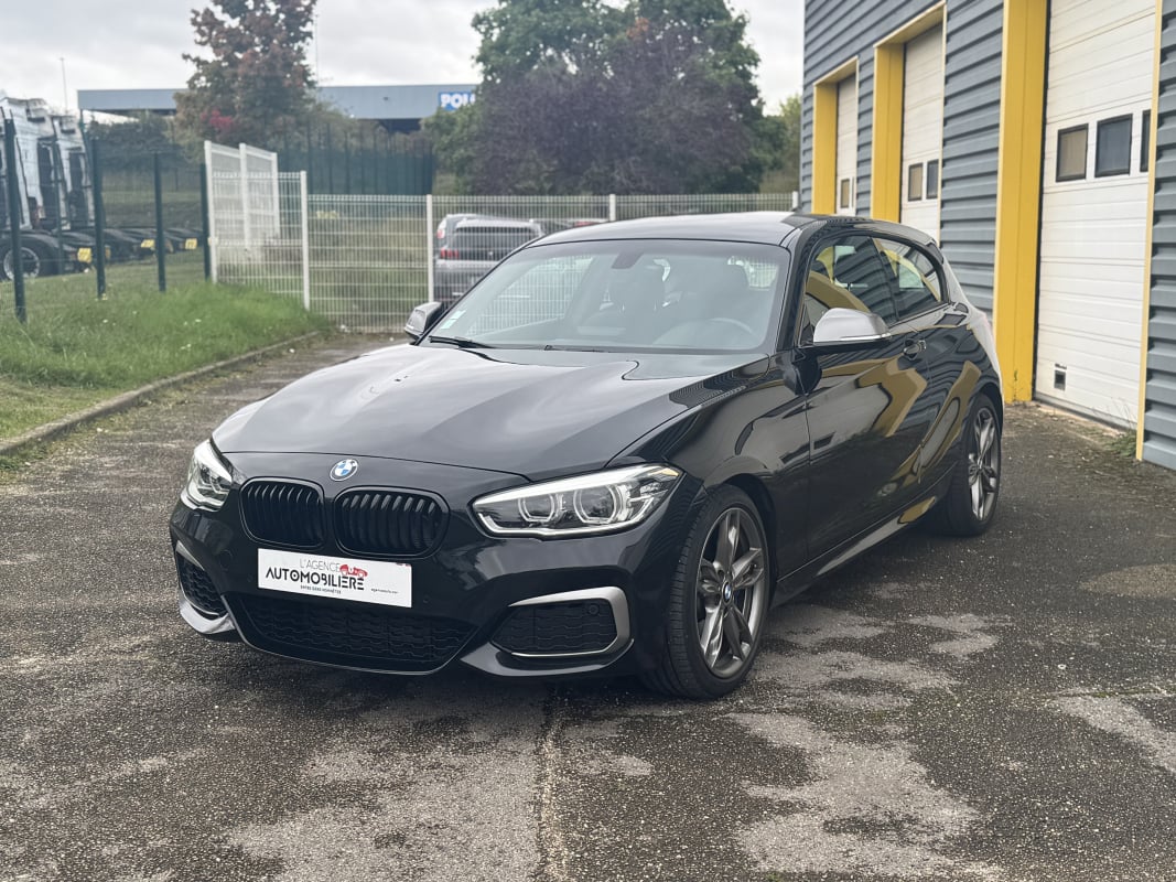 BMW Série 1 140i (F20) LCI M140i xDrive 3.0 i 340 cv Radar de recul/Sièges Chauffans — 1