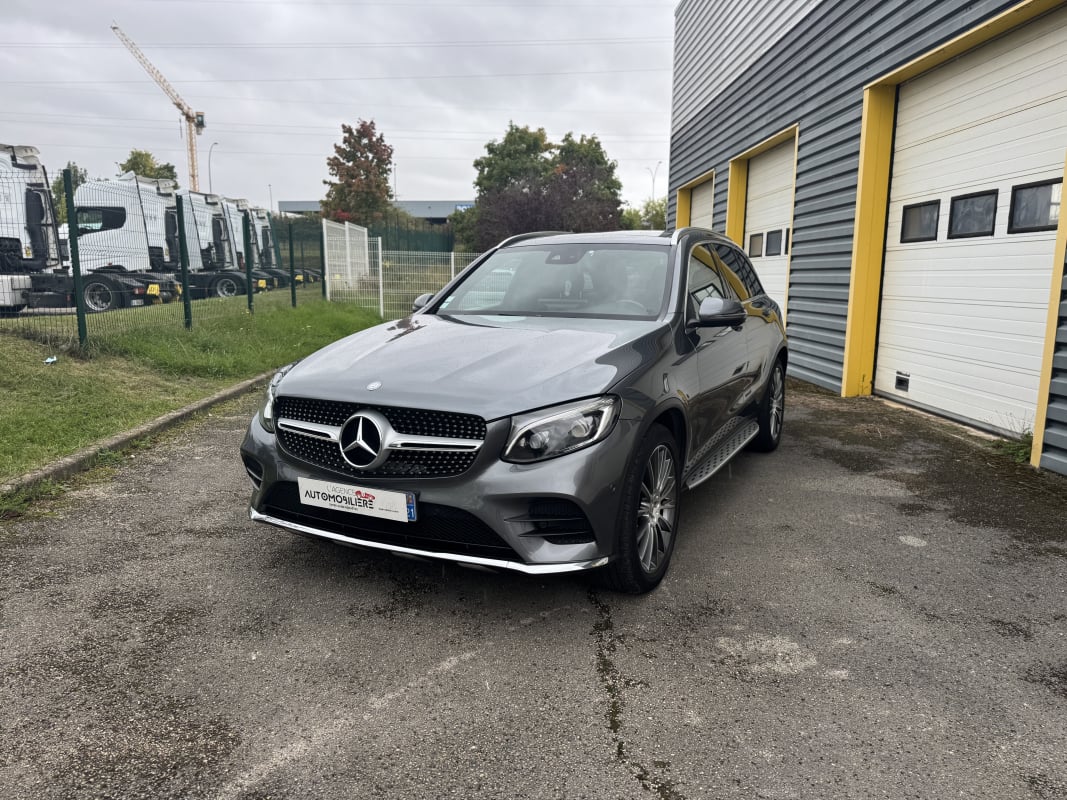 Mercedes-Benz Classe GLC AMG Line 250D 2.1 d 4MATIC 9G-Tronic 204 cv ToitOuvrantPanoramique/SiègesChauffants — 1