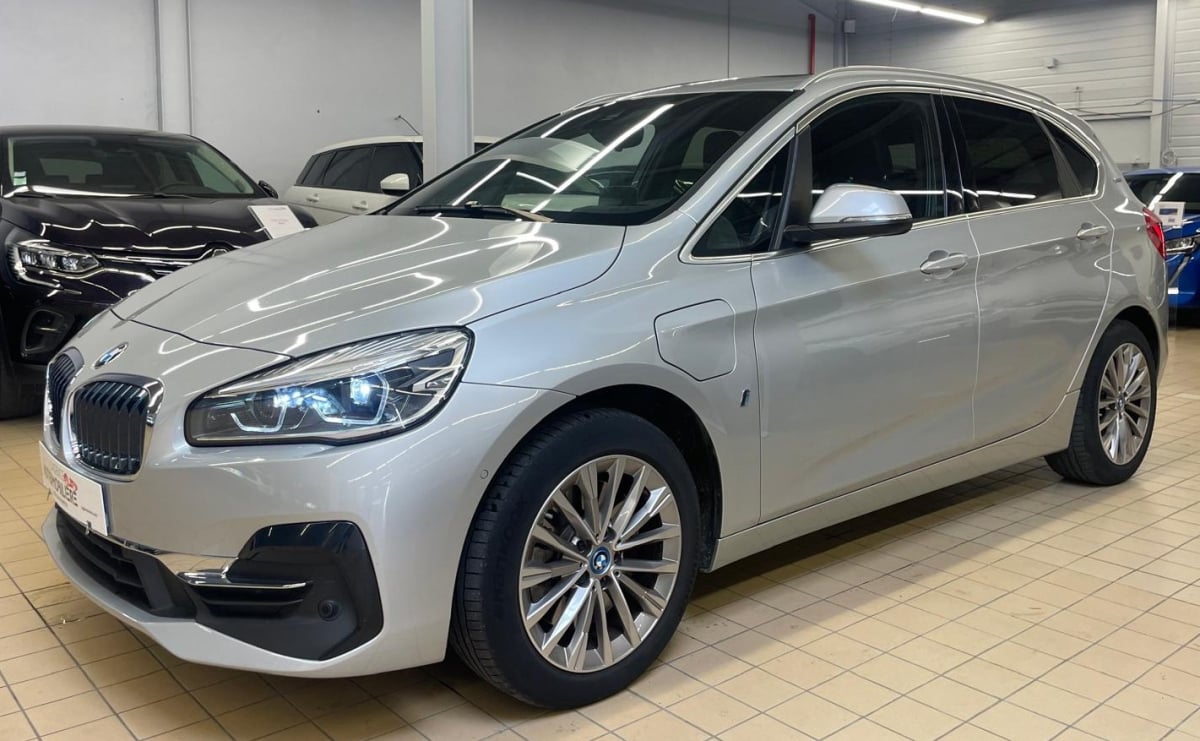 BMW Série 2 ACTIVE TOURER 225XE iPerformance 224 ch BVA6 Luxury 5.0 CV — 1