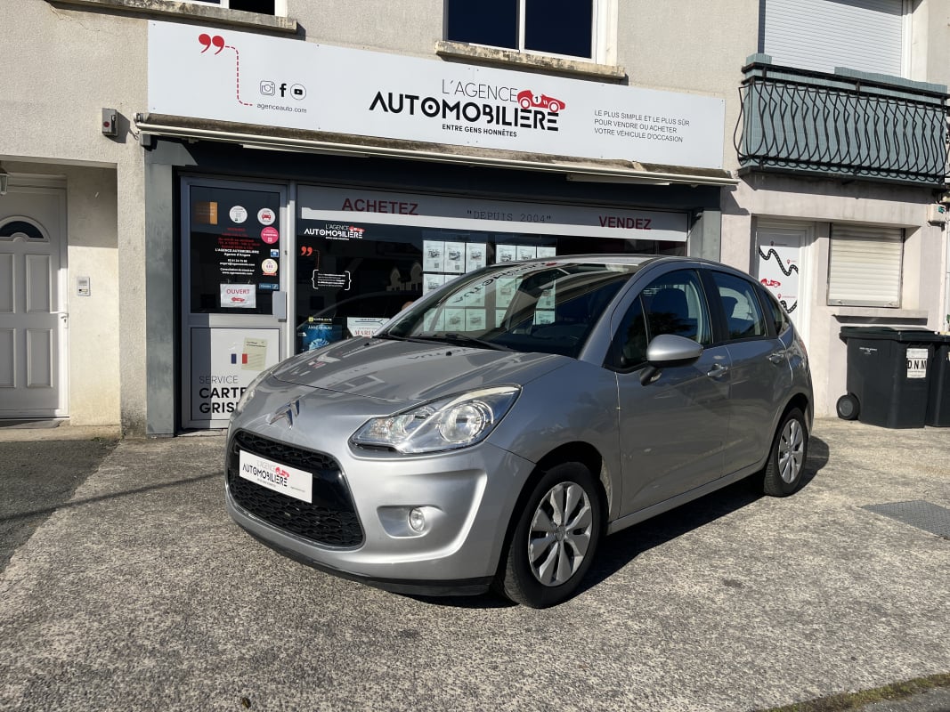 Citroen C3 1.4 HDI 70cv Exclusive - Ecran GPS — 1