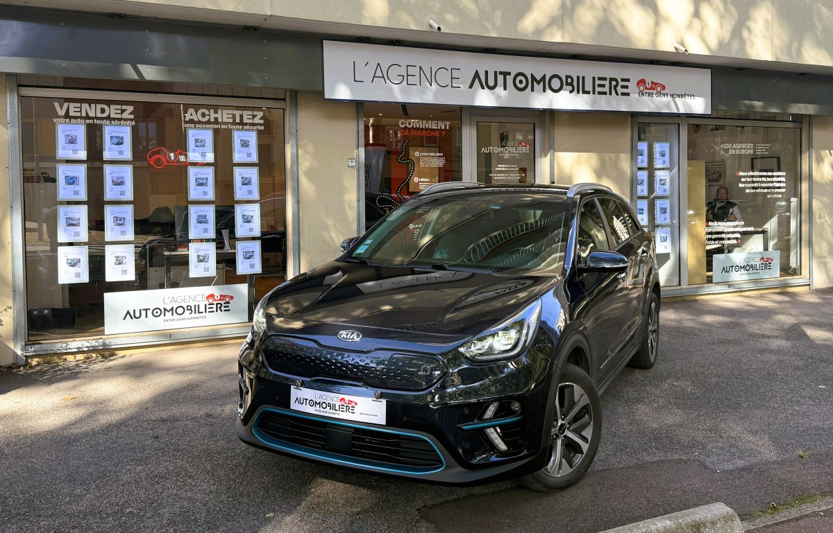Kia E-niro PREMIUM 204 64KWH SUIVI COMPLET KIA, SOH 100% — 1
