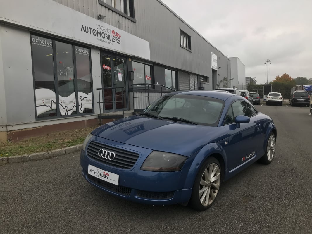 Audi TT 1.8 i Turbo Coupé 180cv — 1