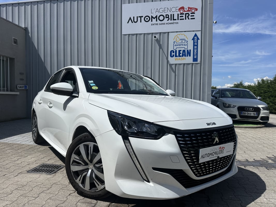 Peugeot 208 1.5L BlueHDi S&S 100 ch premiere main — 1
