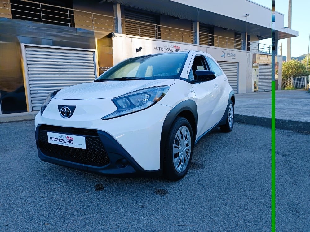 Toyota Aygo X 1.0 VVT-I 72 AIR DESIGN S-CVT — 1