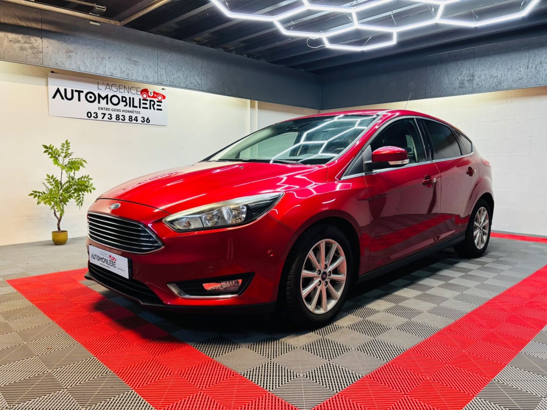 Ford Focus 1.0 125ch S&S Titanium- distribution effectuée - entretien a jour — 1