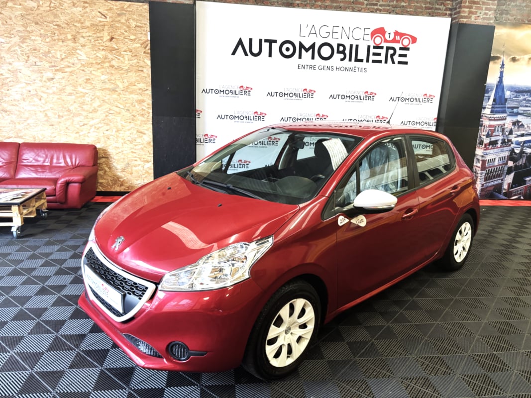 Peugeot 208 1.0 VTI Like 5p - Kit distribution changé — 1