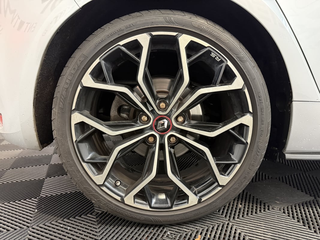Renault Megane RS 1.8 TCe 280 EDC (Entretien Renault, Toit ouvrant, Bose, Echappement GT Performance) — 23