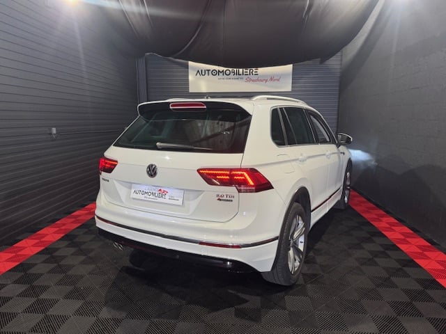 Volkswagen Tiguan 2.0 TDI 150 4 MOTION - CARAT Pack R-LINE - Toit ouvrant — 2