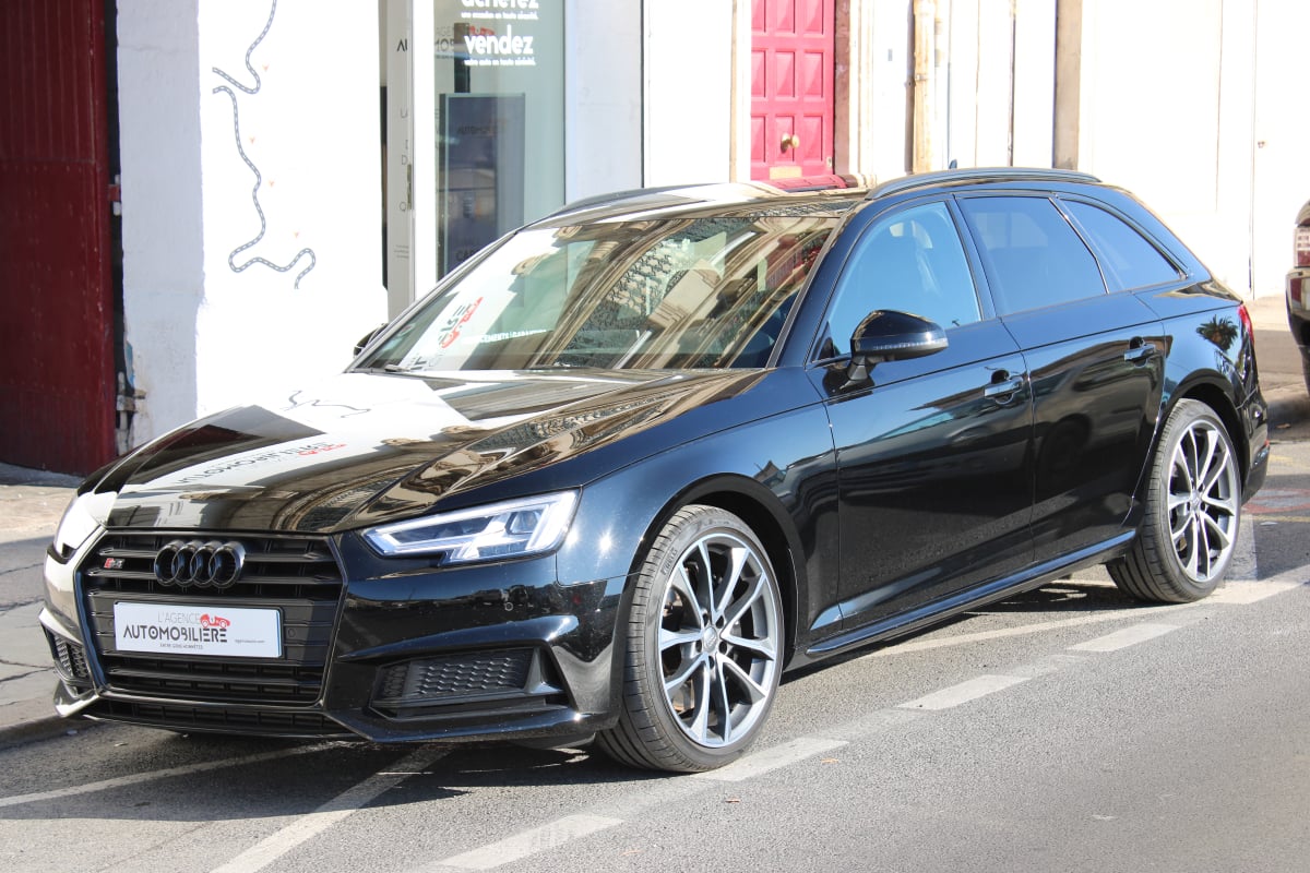 Audi S4 AVANT V6 3.0 TFSI 354 TIPTRONIC 8 QUATTRO 24.0 V ( Caméra de recul, Sièges chauffants... ) — 1