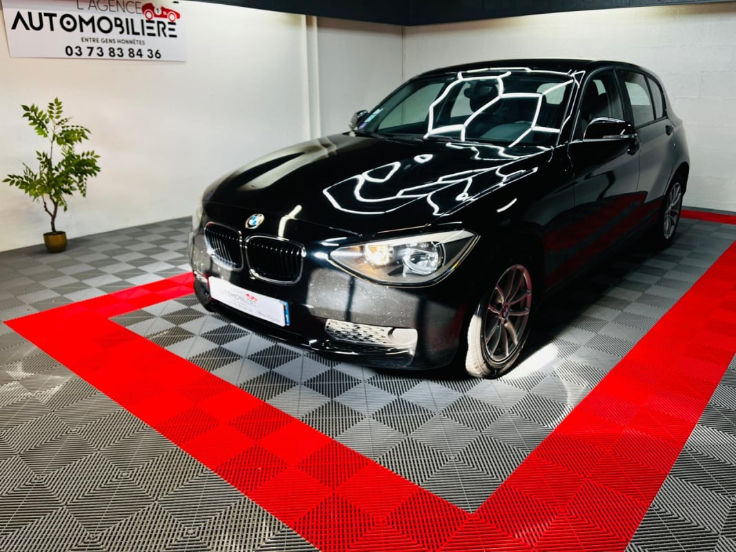 BMW Série 1 (F20) LOUNGE 116i 1.6 i 136 cv Boîte auto — 1