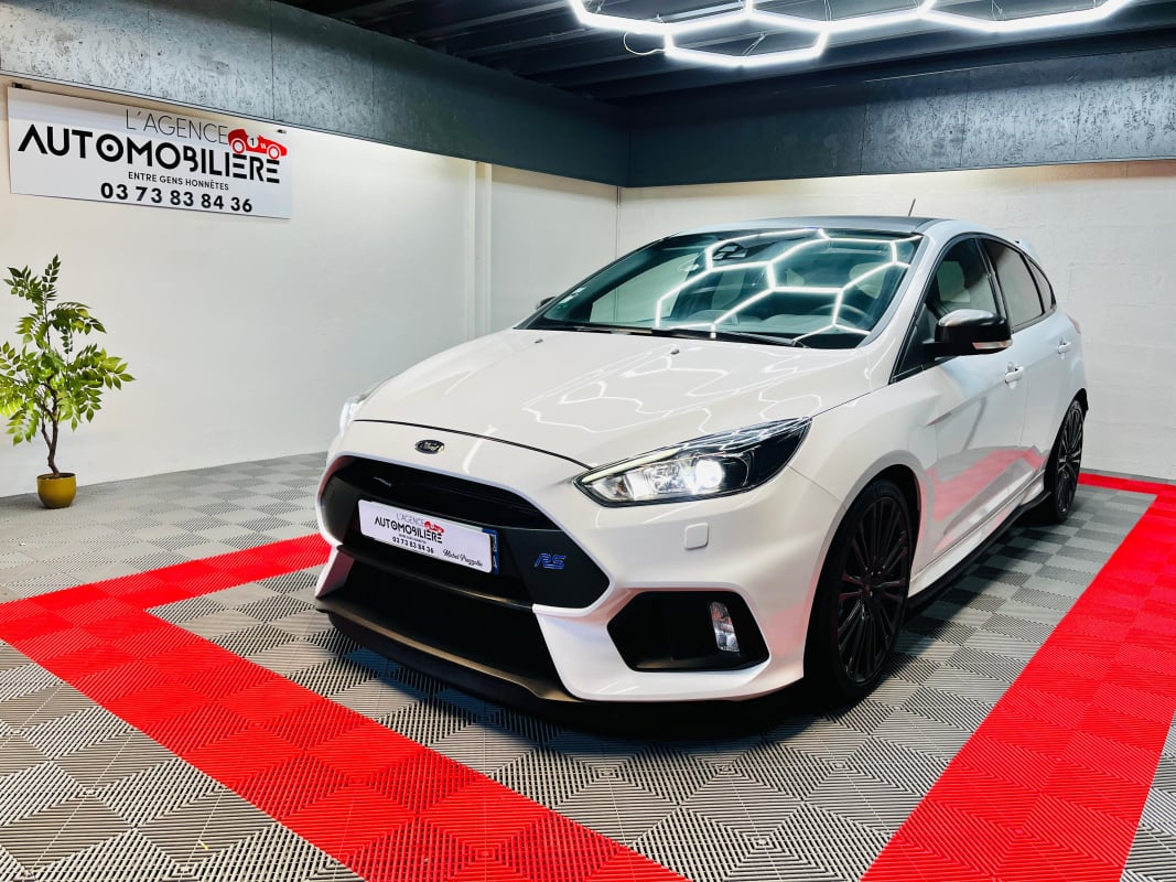 Ford Focus III 2.3l EcoBoost 350 RS — 1