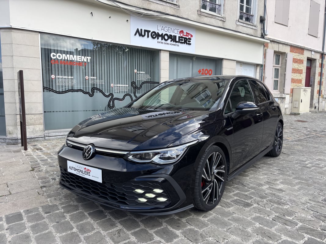 Volkswagen Golf VIII Hatchback GTD 2.0 TDi 16V BMT DSG7 200 cv Boîte auto — 1