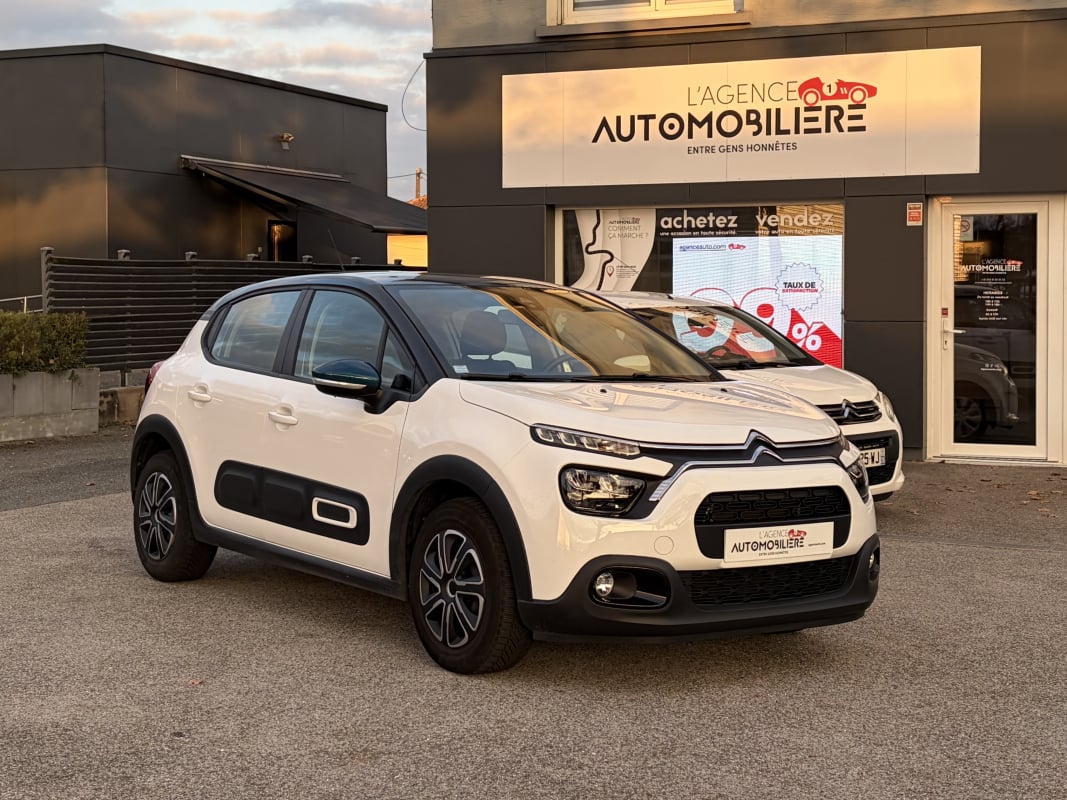 Citroen C3 1.2 PURETECH 83 FEEL - PREMIERE MAIN - FAIBLE KILOMETRAGE — 1