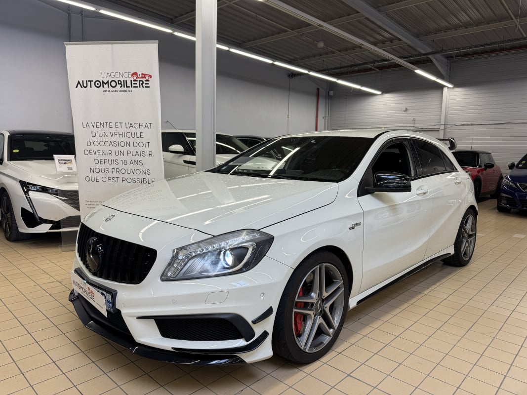 Mercedes-Benz Classe A III 45 AMG 4MATIC — 1