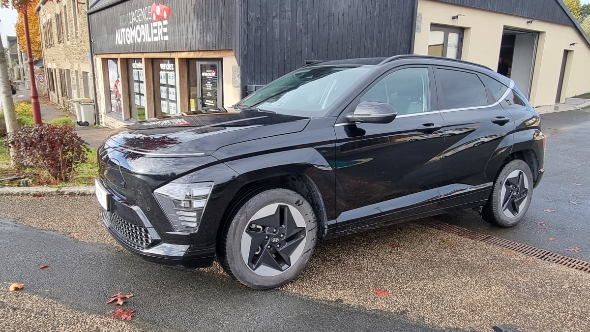 Hyundai KONA KONA II CRÉATIVE ELECTRIQUE 48KWH 156cv — 1