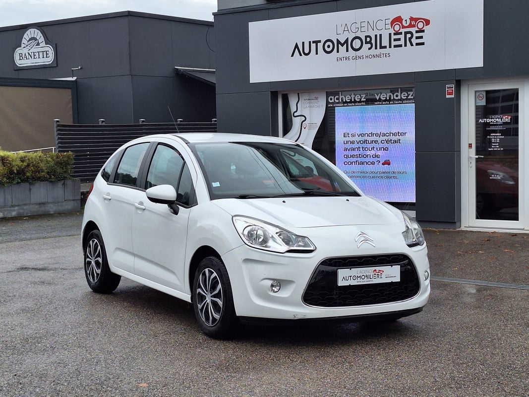 Citroen C3 1.4 VTi 95 CV Confort - Attelage - 88000 kms - — 1