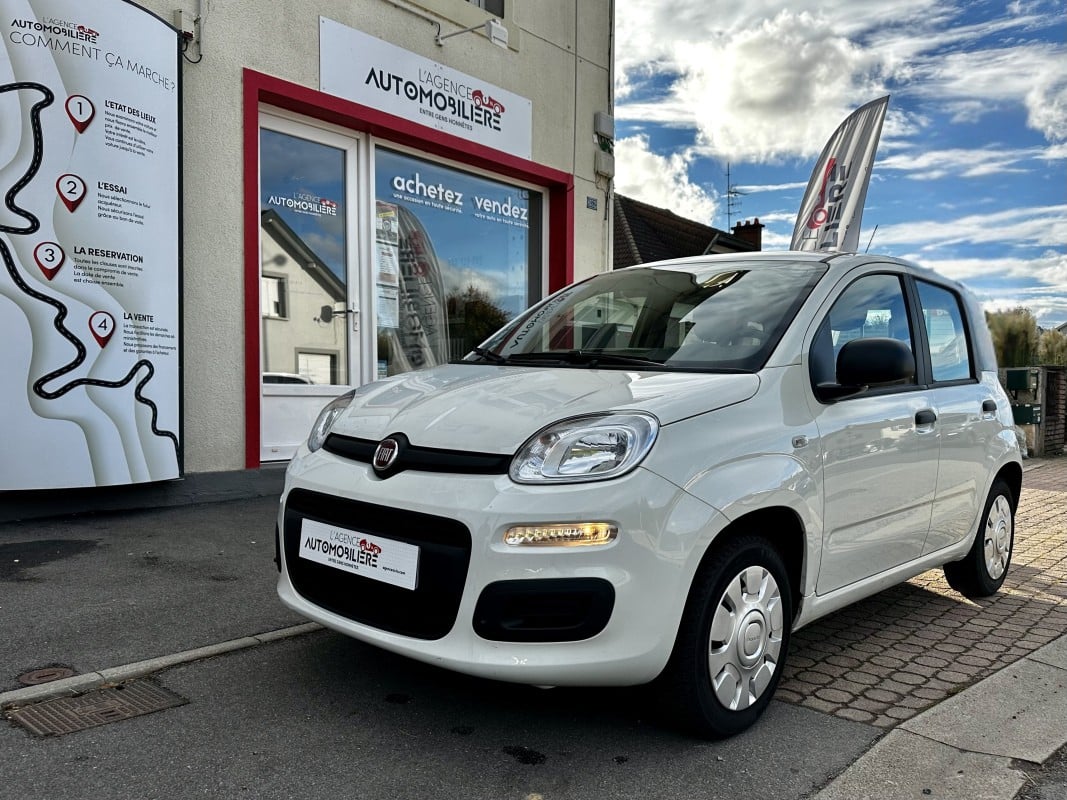 Fiat Panda 1.2 69 ch S&S / 1ère Main / Attache remorque — 1