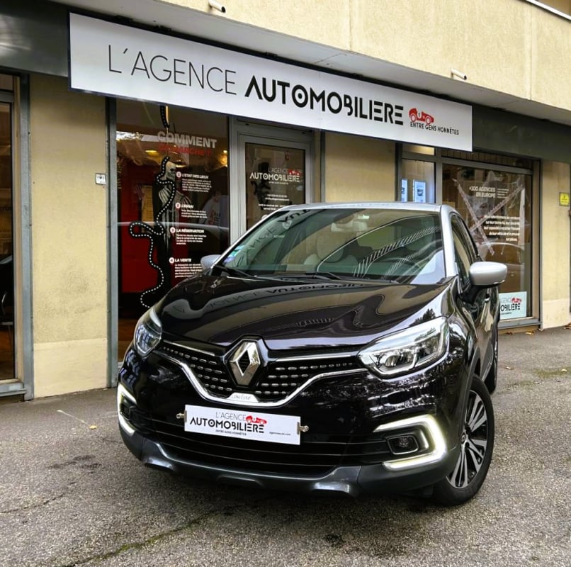 Renault Captur 1.2 TCE 120 ENERGY INITIALE PARIS EDC — 1