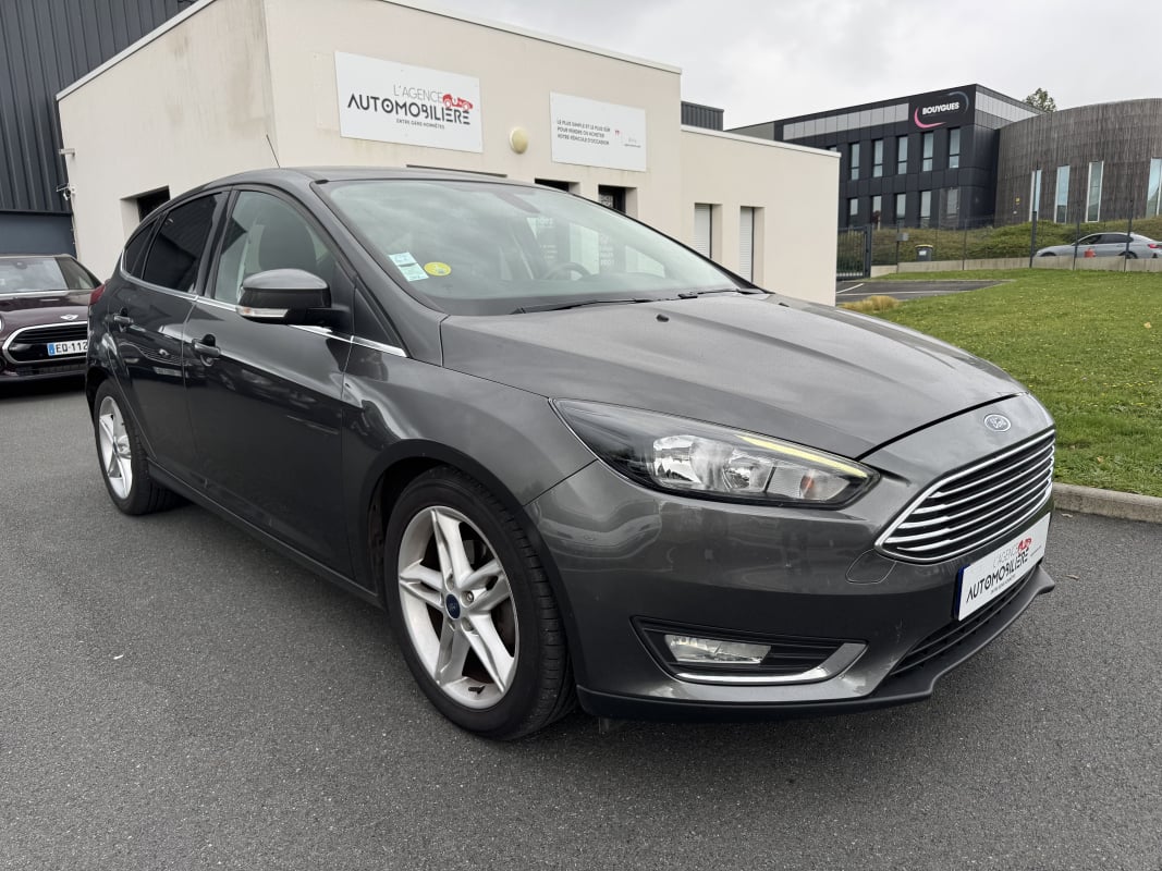 Ford Focus III 1.5 TDCI 120 TITANIUM | GARANTIE 12 MOIS — 1
