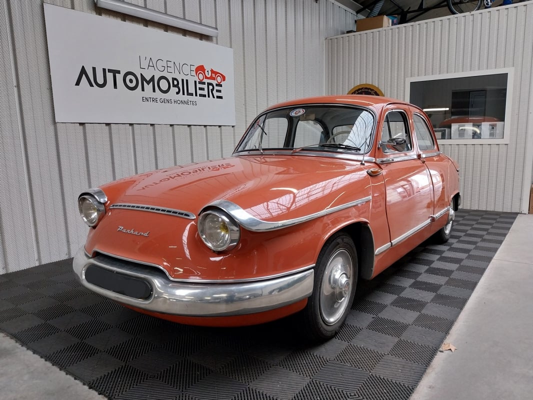 Panhard PL17 L1 — 1
