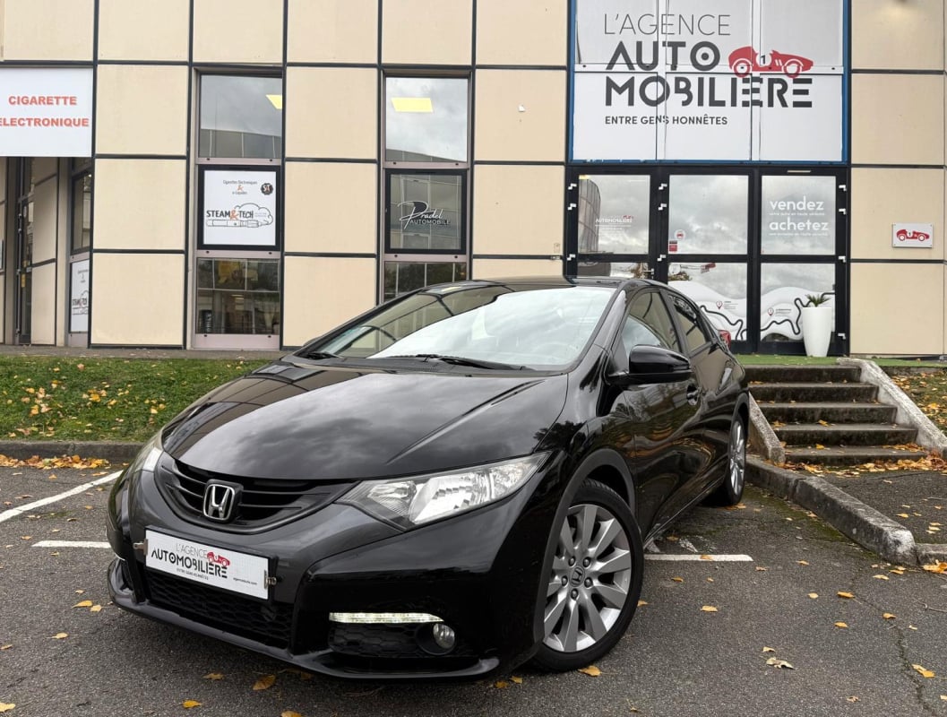 Honda Civic 2.2 IDTEC 150CV EXECUTIVE NAVI — 1