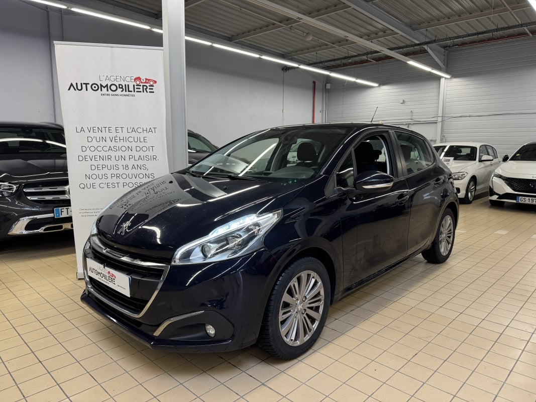 Peugeot 208 (2) 1.5 BLUEHDI 100 S&S ACTIVE — 1