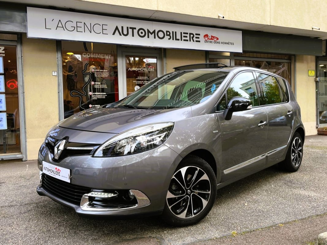 Renault Scenic 1.2 TCE 130 ENERGY BOSE EDITION E6 TOIT OUVRANT, SUIVI RENAULT — 1
