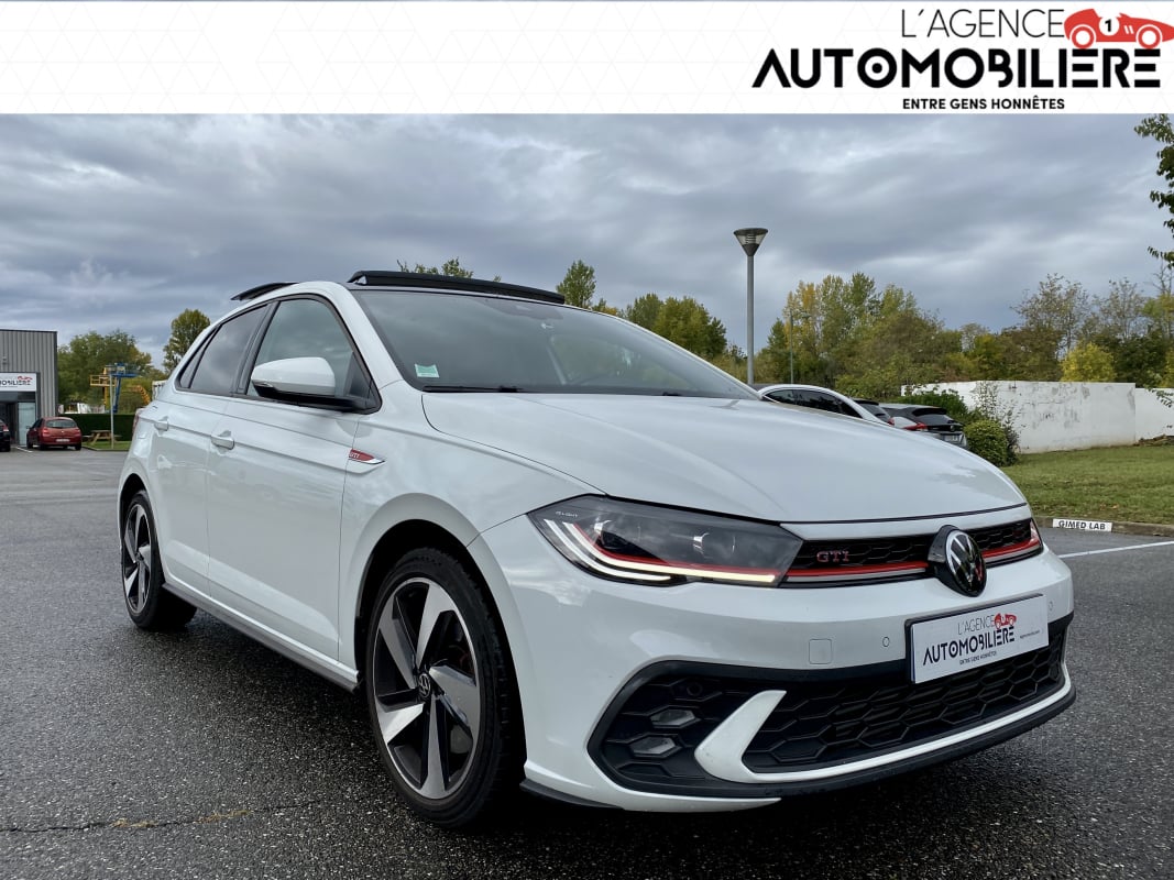 Volkswagen Polo VI GTI 2.0 TSI 207CH DSG7 - 1ère main - Toit Ouvrant