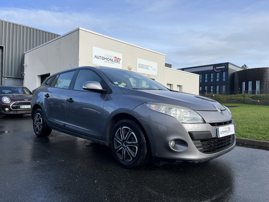 Renault Megane Estate DCI 85 ECO2 AUTHENTIQUE PRO 5.0 CV — 1