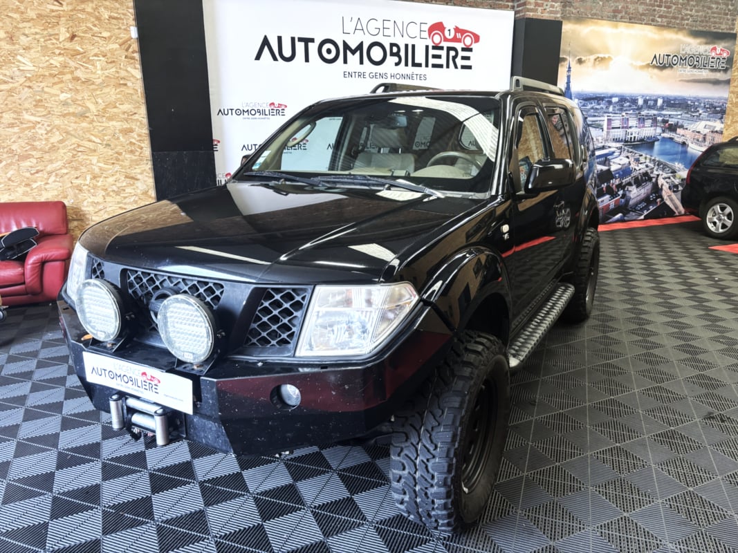 Nissan Pathfinder V6 4L ESSENCE VQ 40DE PACBVA 5K ELEGANCE - 269ch - — 1