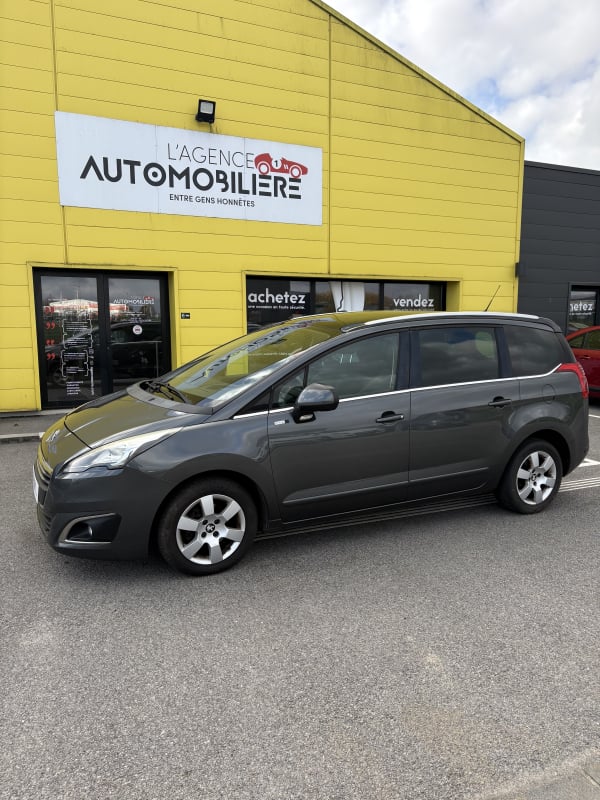 Peugeot 5008 1.6 Hdi Active 7 places — 1