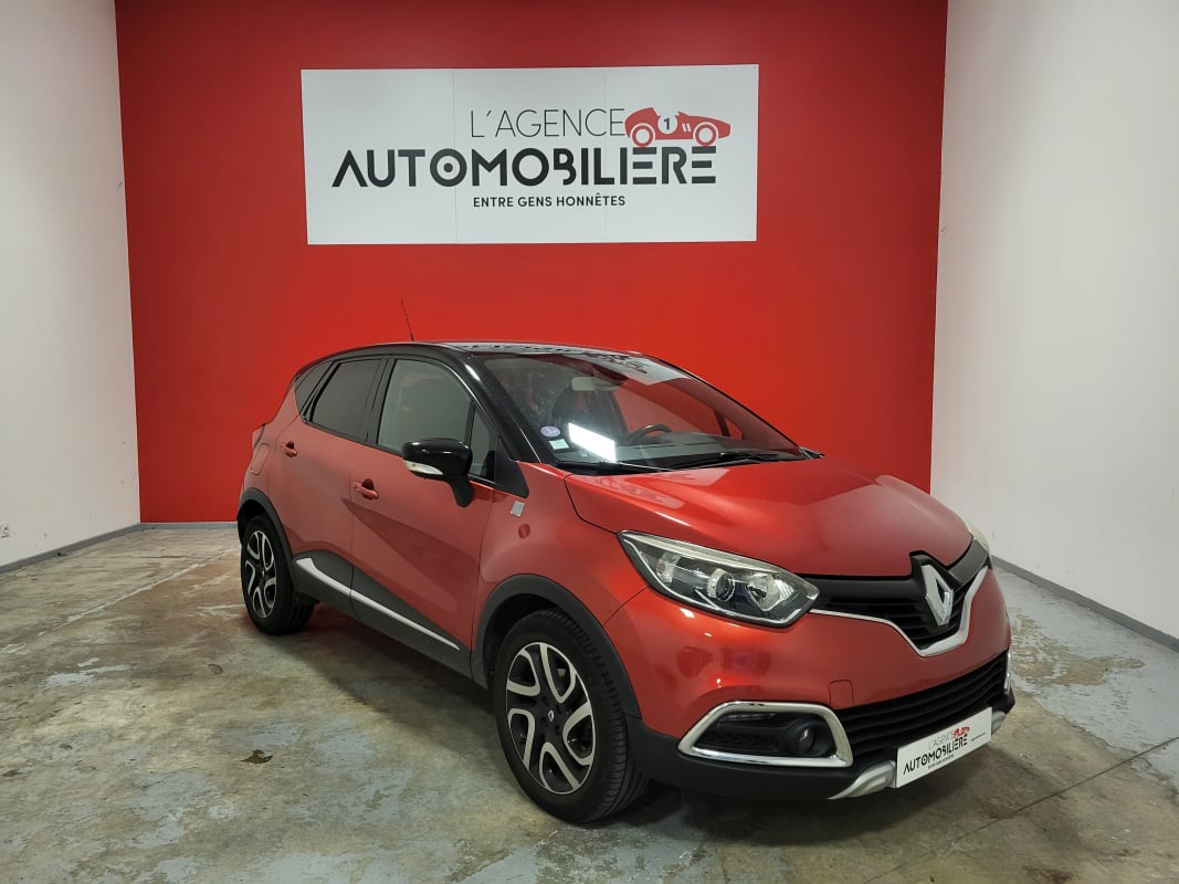 Renault Captur RENAULT CAPTUR 1.2 TCE 120 HELLY HANSEN EDC ATTELAGE + MOTEUR CHANGÉ - 2ÈME MAIN — 1
