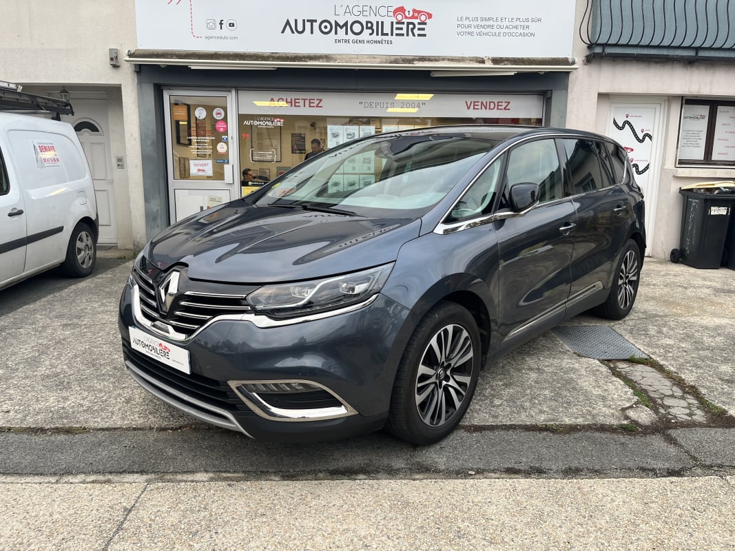 Renault Espace V 1.6 dCi EDC6 161 cv INITIALE PARIS - Entretien RENAULT Attelage amovible — 1