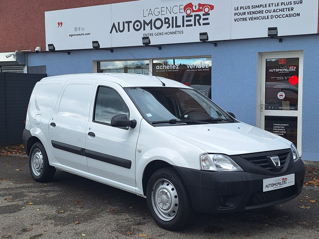Dacia Logan Van 1.5 DCi 85 ch Ambiance 1ère main — 1