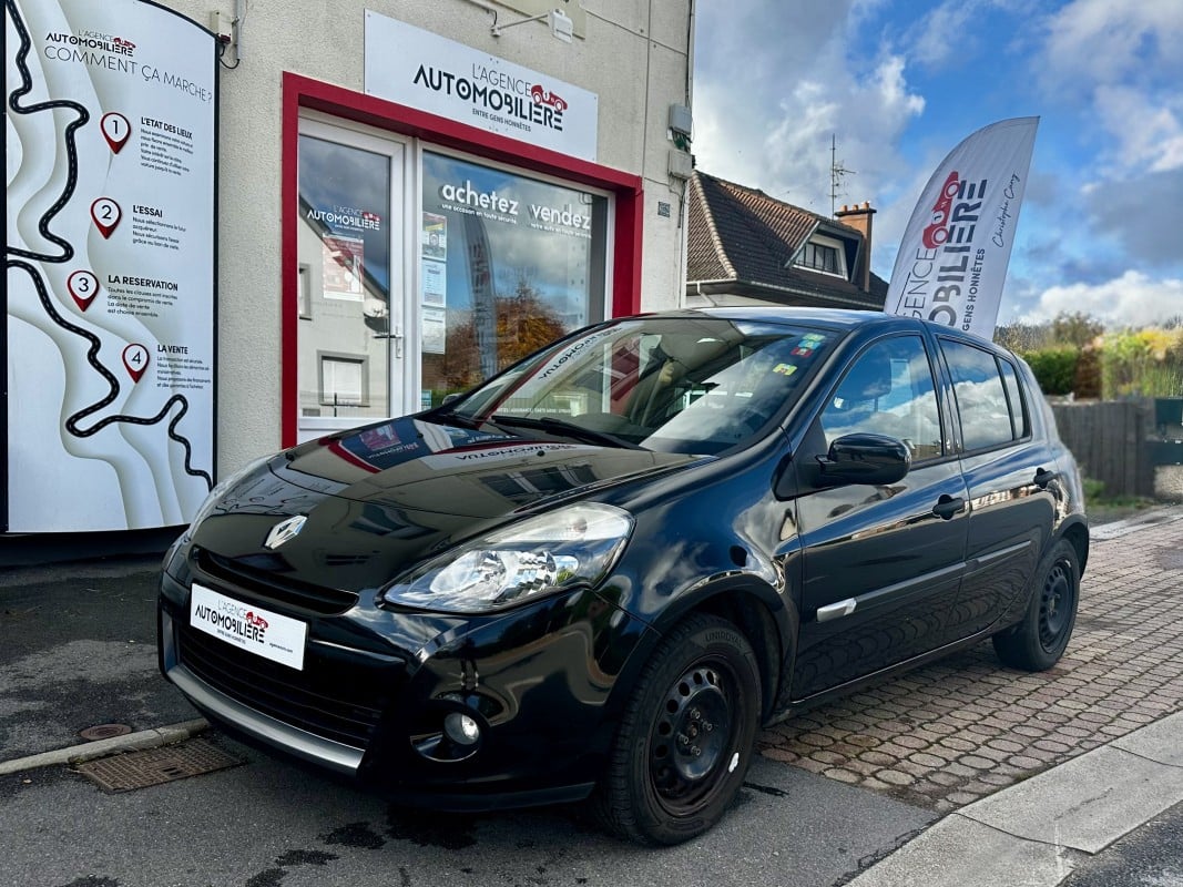 Renault Clio 3 Phase 2 1.5 dCi eco2 75 ch Tech — 1