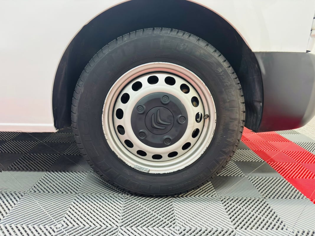 Citroen Jumpy CLUB VOLUME M 1.5 BlueHDi 120cv Fourgon moyen- GARANTIE 12 MOIS — 25