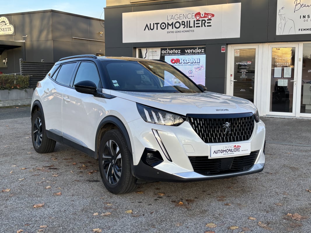 Peugeot 2008 1.2 PureTech 130 ch GT EAT8 — 1