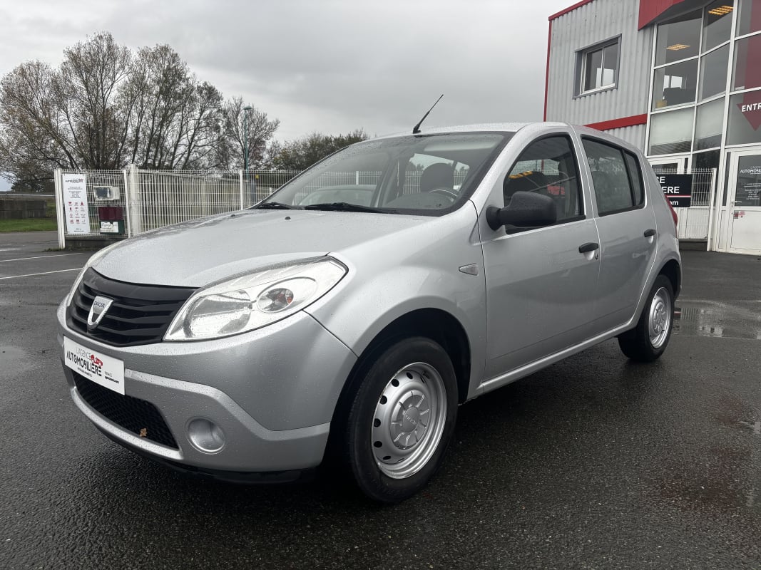 Dacia Sandero 1.4 i 75CH/GARANTIE 3 MOIS — 1
