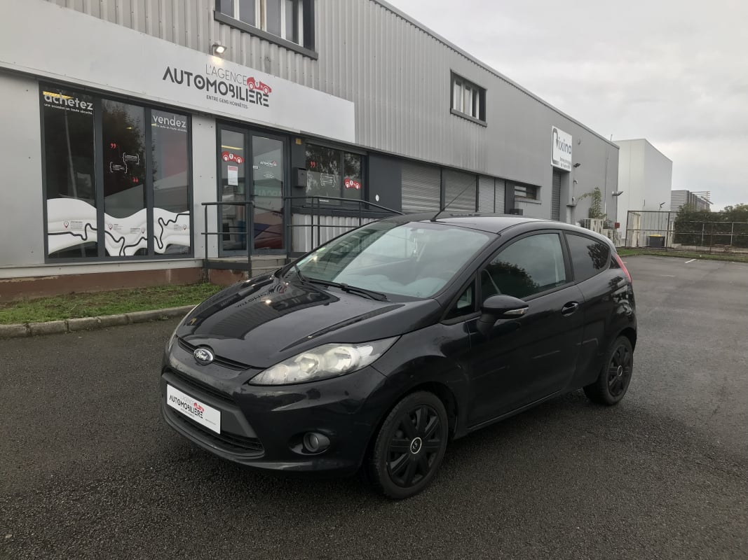 Ford Fiesta 1.4 TDCi 70 cv TREND — 1
