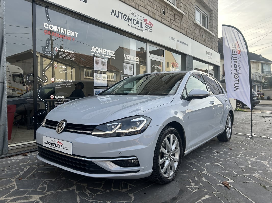 Volkswagen Golf 1,5 TSI CARAT EDITION DSG 7 — 1