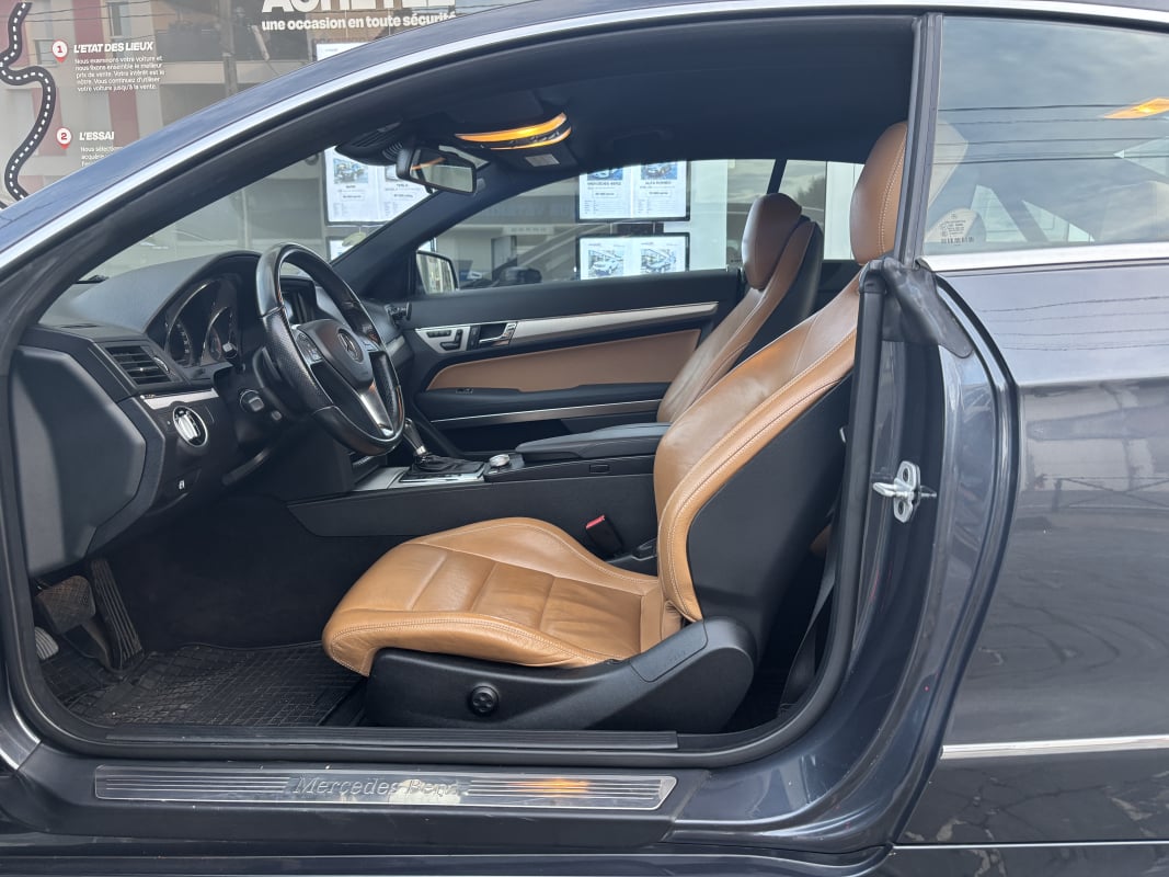 Mercedes-Benz Classe E Coupe 350 3.0 CDI V6 TURBO - Excellent Etat — 21