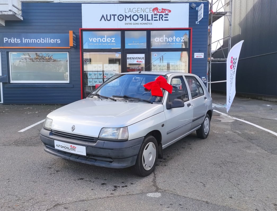 Renault Clio 1.2 58 ch BVM5 RN (Distri faite) — 1