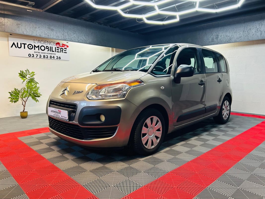 Citroen C3 Picasso 1.4 VTi - 95 cv - Finition Attraction — 1