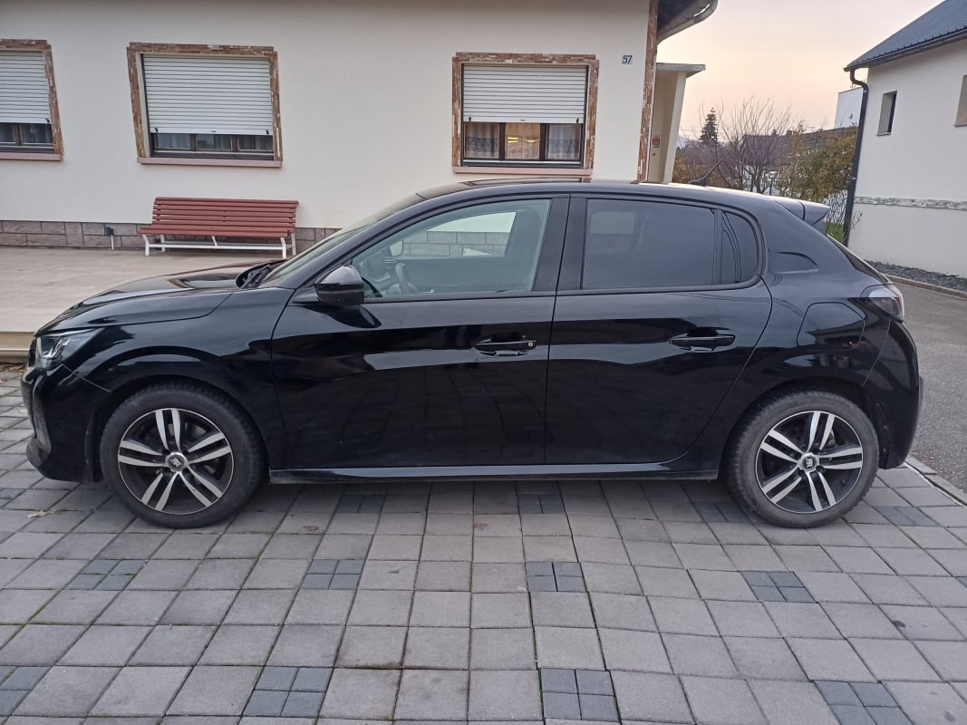 Peugeot 208 1.2 PureTech 100CH Allure 1ère main — 2