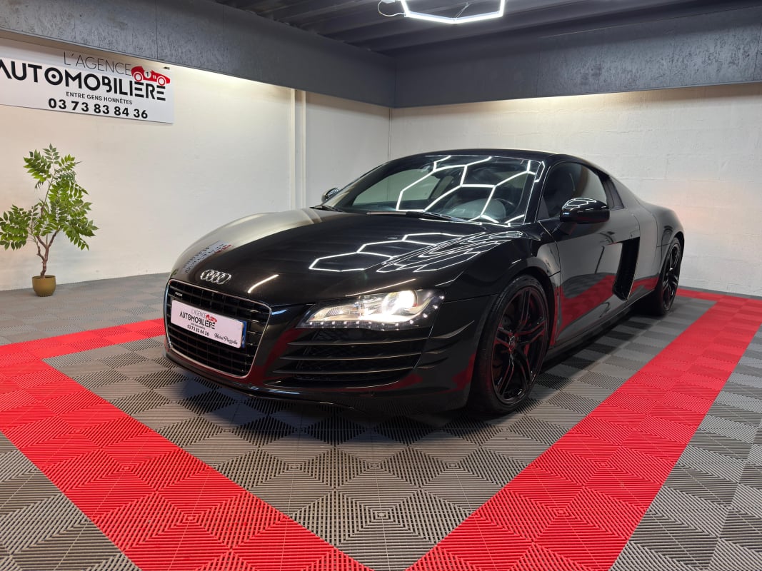 Audi R8 V8 4.2 FSI Quattro R-Tronic – Origine France – Suivi Audi — 1