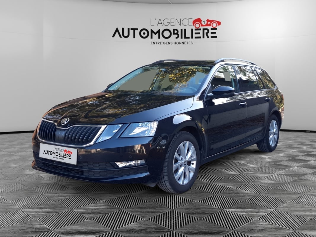 Skoda Octavia Combi break 1.0 TSI Ambition 116Ch Boite manuelle 6V/Garantie 12M — 1