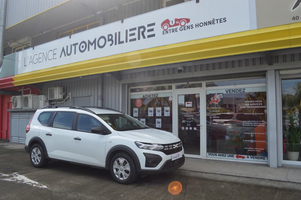 Dacia Jogger 1.0 TCe 110ch Essential 7 places — 1